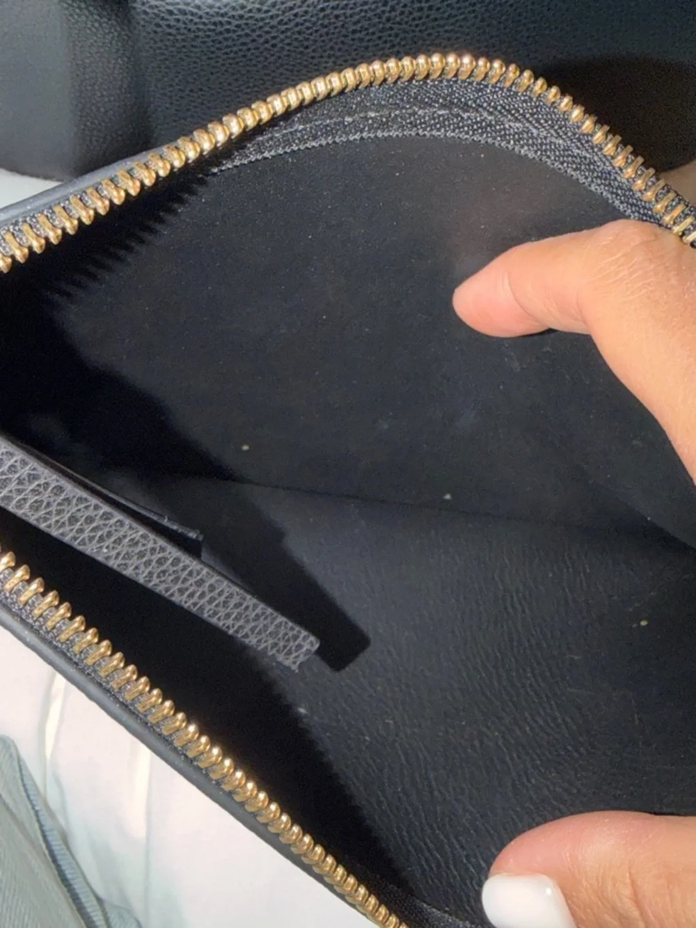 Chloé Black Leather Tote with Gold Padlock Accent - Picture 6 of 7